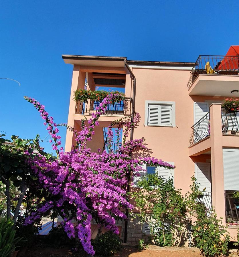 Apartment Vesna Rovinj Exterior photo