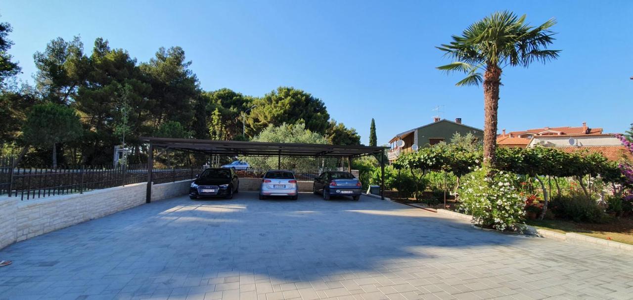 Apartment Vesna Rovinj Exterior photo